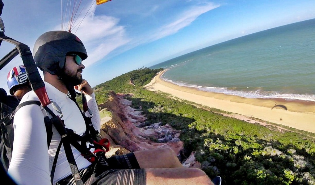 Parapente | Turismo e Passeios | Arraial D'Ajuda TEM